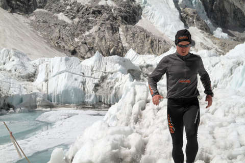 Michele Ufer beim Trailrunning im Eis.